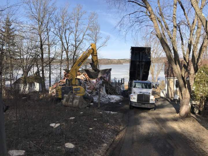 Démantèlement de bâtiment Sutton